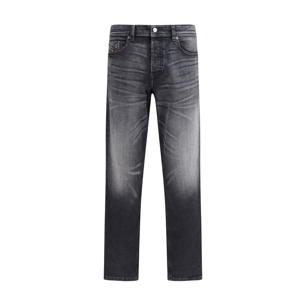 2023 D-finitive Jeans